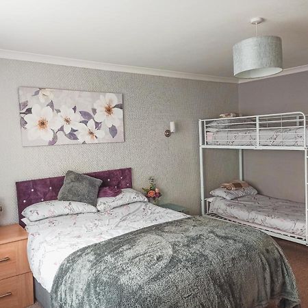 Esplanade Court Apartment With Communal Seasonal Heated Pool Paignton Εξωτερικό φωτογραφία