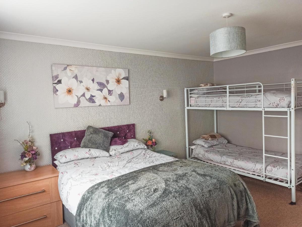 Esplanade Court Apartment With Communal Seasonal Heated Pool Paignton Εξωτερικό φωτογραφία